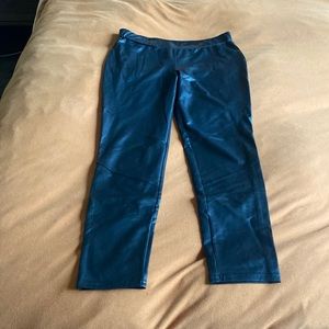 Size Large leather-look leggings